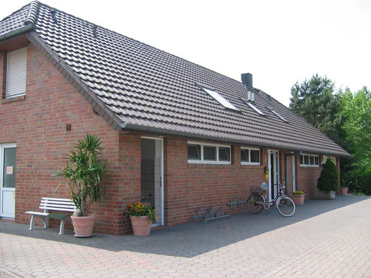Empfangs- und Servicegebäude des Campingplatzes Dümmersee
